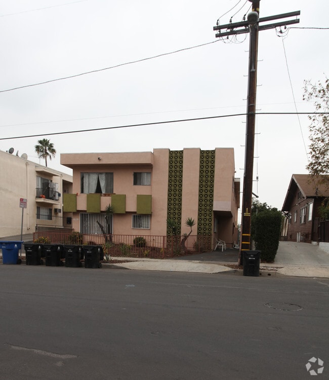 Building Photo - 1629 Talmadge St