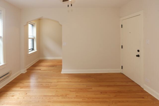 Building Photo - 617 W Patterson Ave