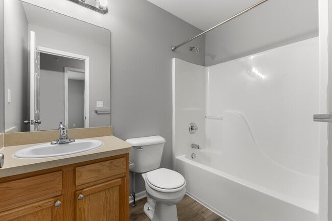 Building Photo - 13181 Turnberry Ct