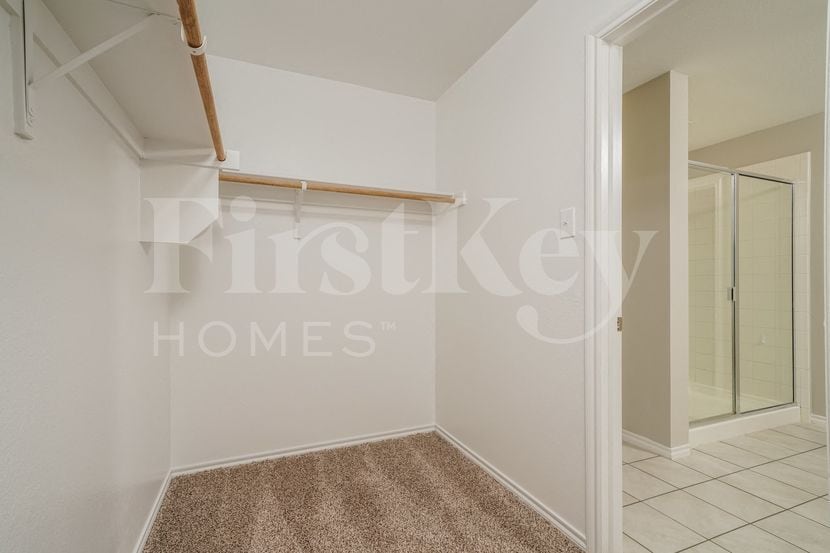 Building Photo - 407 Milo Way