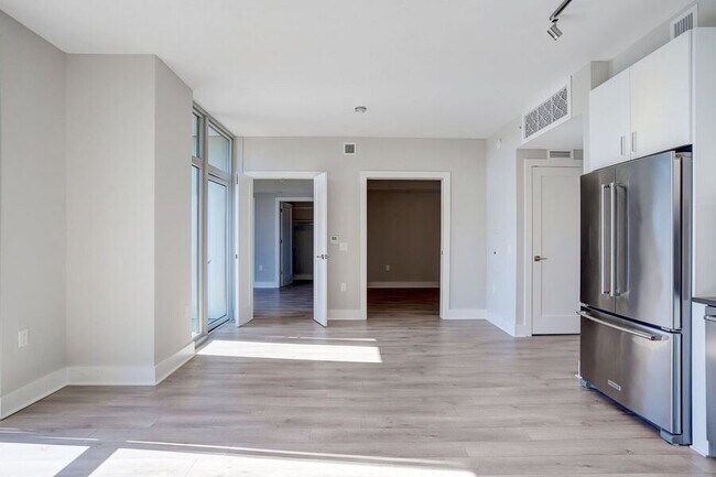 Building Photo - 88 V St SW