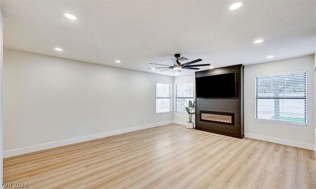 Building Photo - 3948 N Cobble Creek Ct