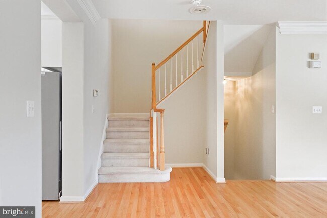 Building Photo - 21369 Sawyer Square