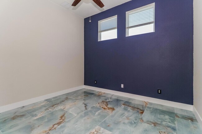 Building Photo - 6101 Antelope Well Ln