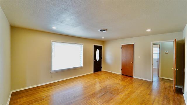 Building Photo - 3010 Inspiration Dr