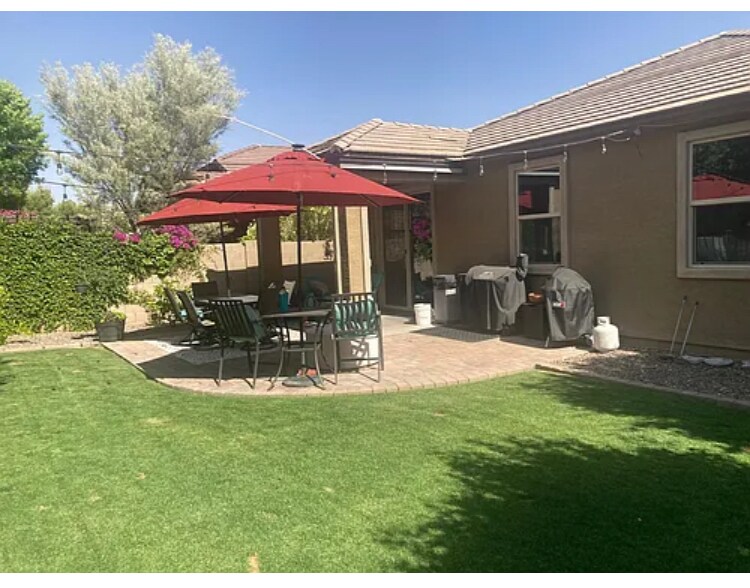 Building Photo - 11020 E Shepperd Ave