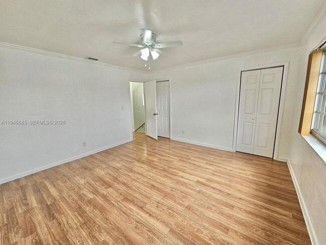 Building Photo - 0000 00000