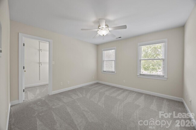 Building Photo - 5109 McCallum Mdws Dr