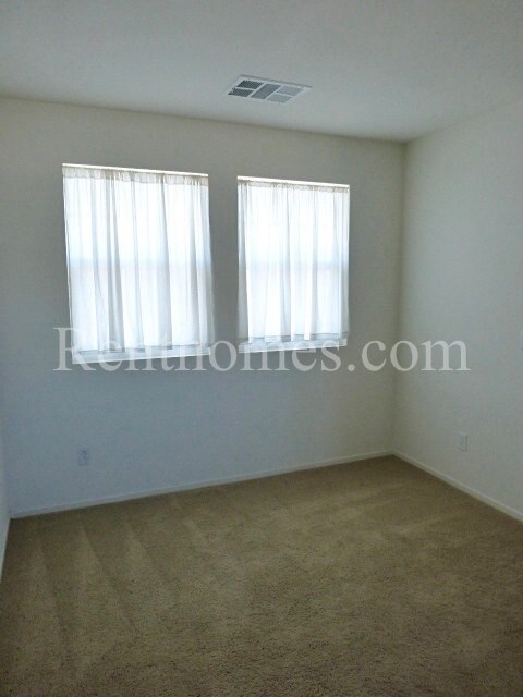 Building Photo - 16938 Hutchins Landing