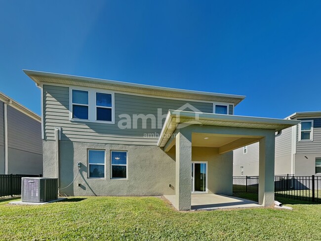 Building Photo - 20256 Calla Lily Dr