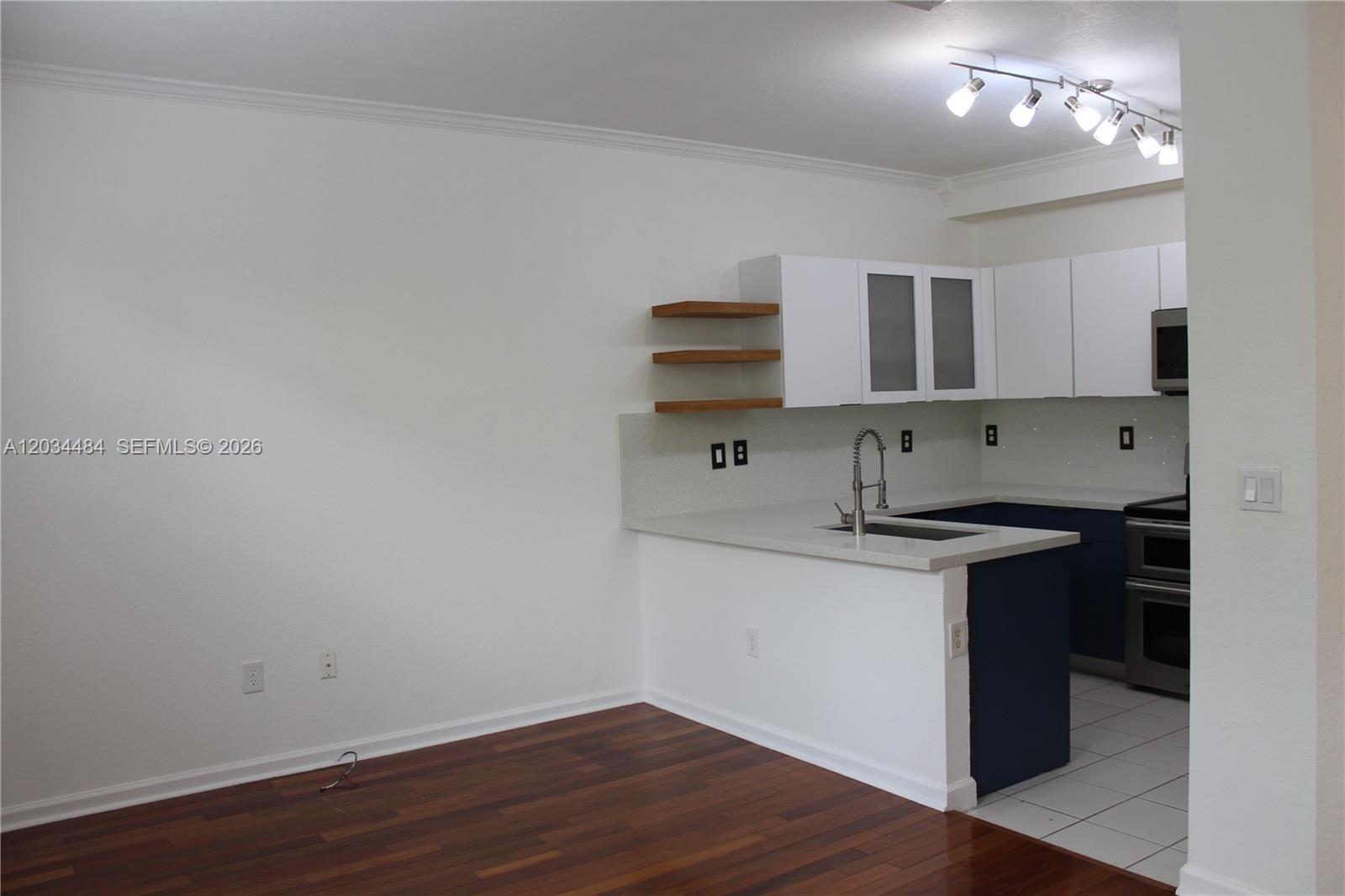 Building Photo - 4445 SW 160th Ave
