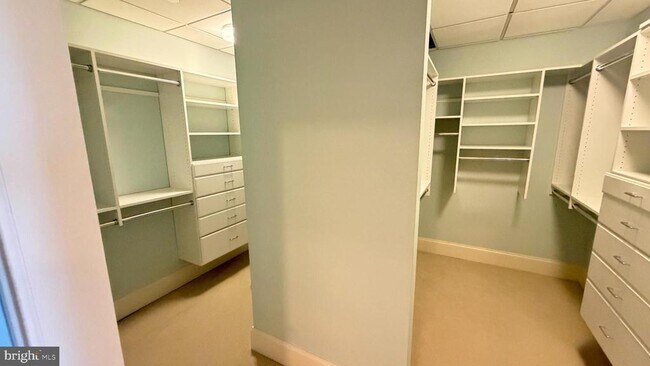 Building Photo - 50 S 16th St