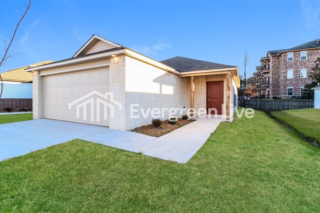 Building Photo - 10820 Mason Dr