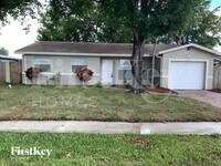 Building Photo - 8410 NW 27th Pl