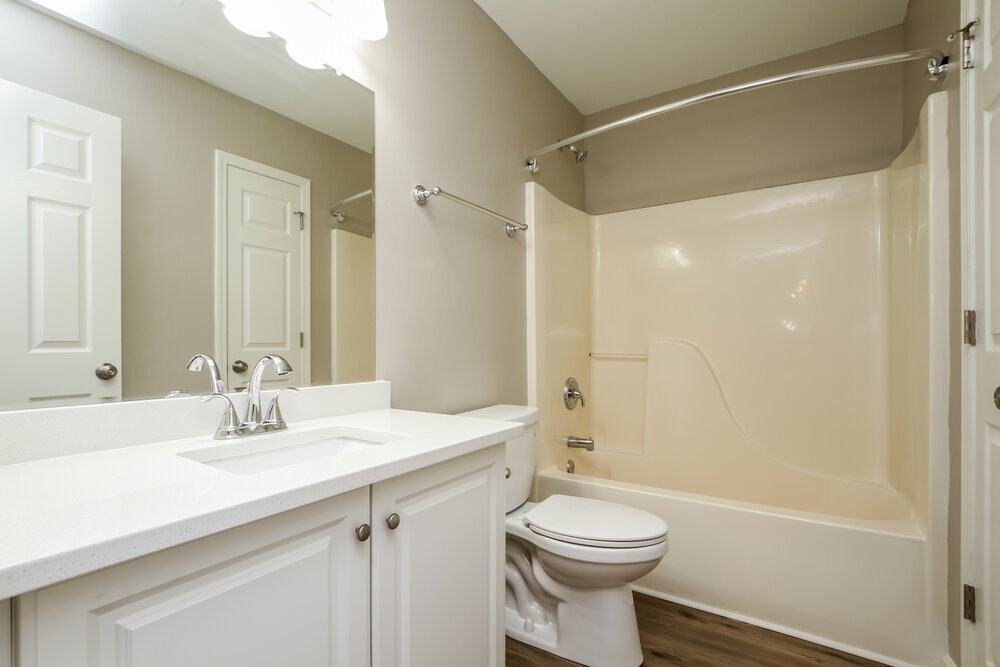 Building Photo - 1225 Larkspur Dr