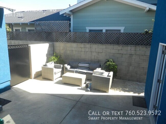 Building Photo - 237 S. Ditmar-#B