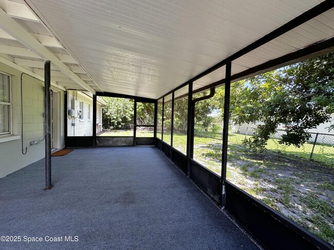 Building Photo - 2831 W Eau Gallie Blvd