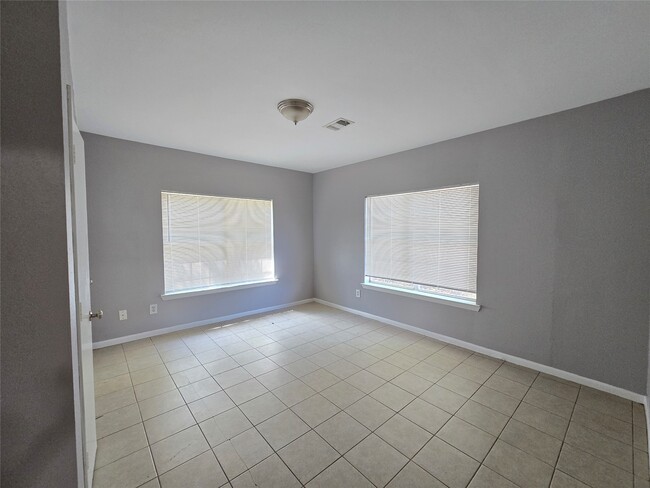 Building Photo - 4142 Alvin St