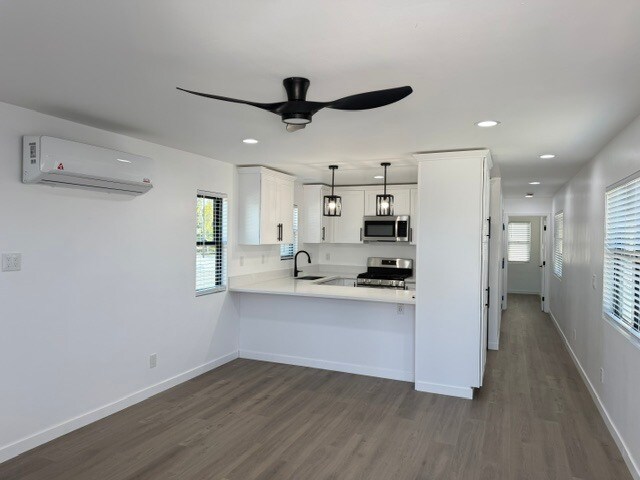 Building Photo - 3255 Landis St