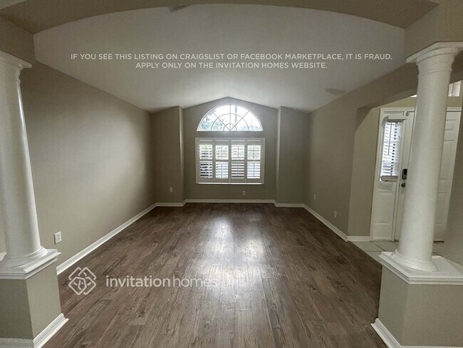 Building Photo - 1603 Bondurant Way