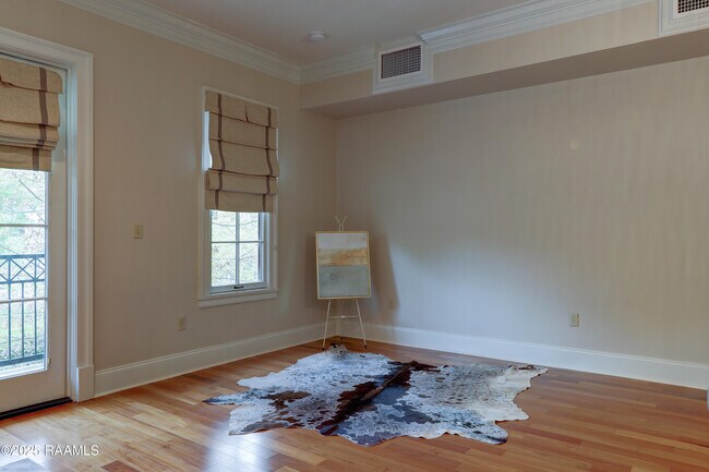 Building Photo - 605 Silverstone Rd
