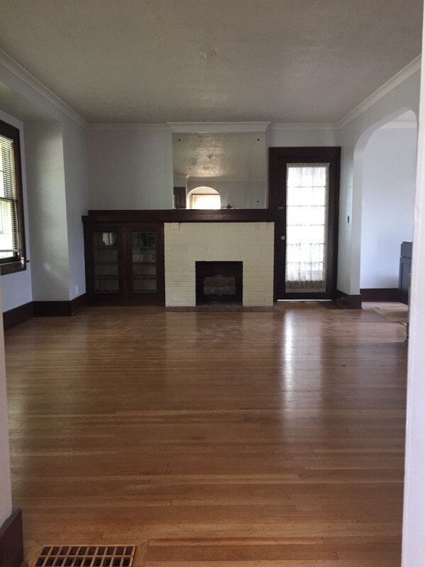 Building Photo - 318 MERCHANTS