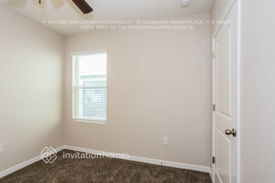 Building Photo - 3871 Golden Oriole Pkwy