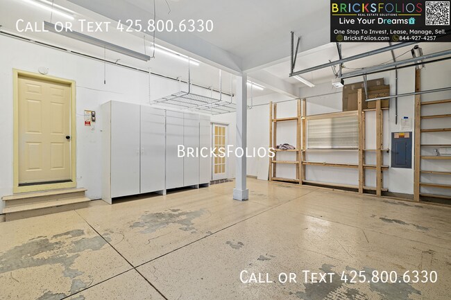 Building Photo - 9351 222nd Ave NE