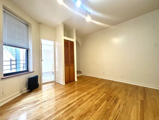 Floorplan - 3135 Broadway