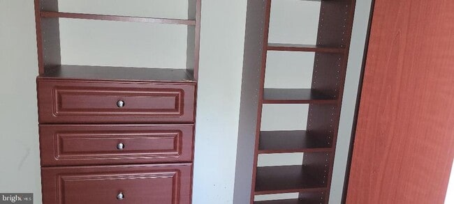 Building Photo - 20401 Trails End Terrace