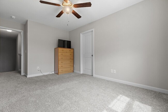 Building Photo - Marshall Farms Beauty with Dual Suites & Open-Concept Living
