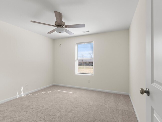 Building Photo - Beautiful New Home for Rent in Owens Cross Roads