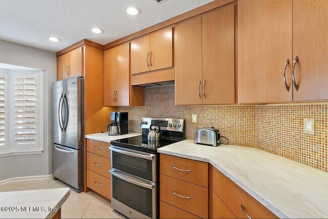 Building Photo - 91 San Juan Dr