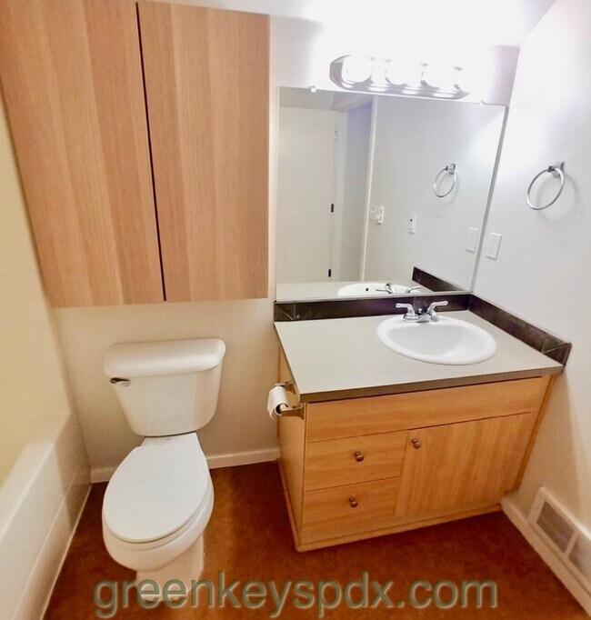Building Photo - Awesome 1-bedroom condo near the heart of historic St. John's