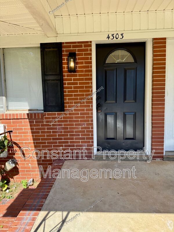 Building Photo - 4301 Ayers Rd