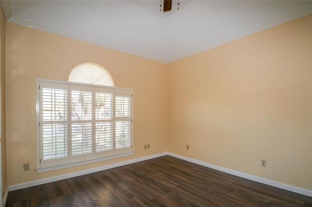 Building Photo - 800 Sundance Cir