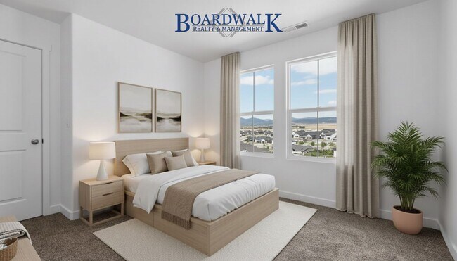 Building Photo - Modern 3-Bed Home with Yard & Amenities