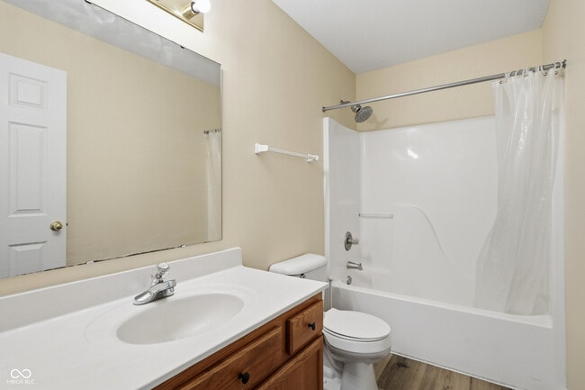 Building Photo - 4091 Huntsman Dr