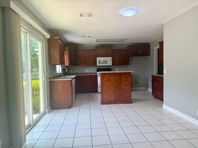 Building Photo - 9526 Vallecito Mesa