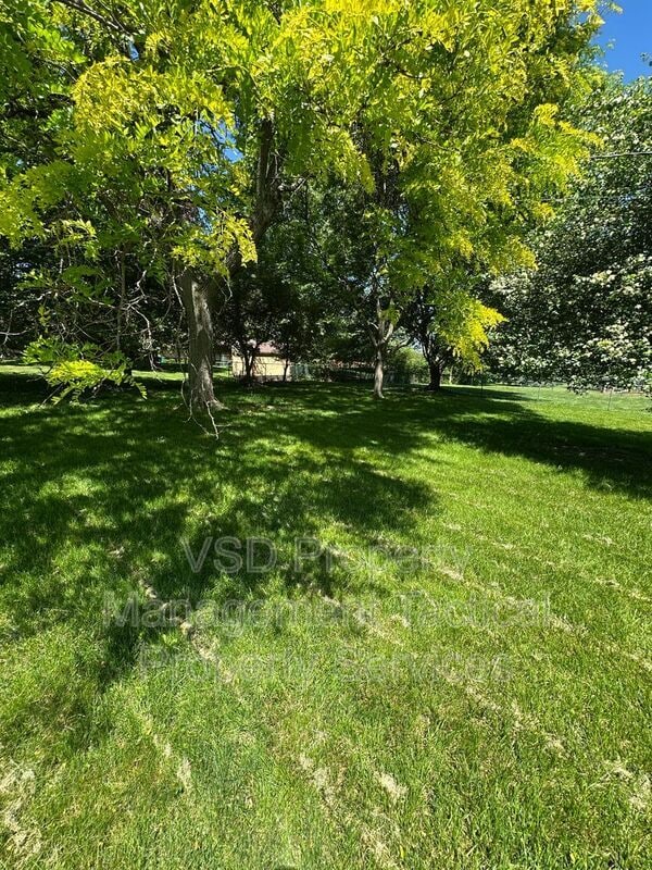 Building Photo - 6188 Cabrini Ln