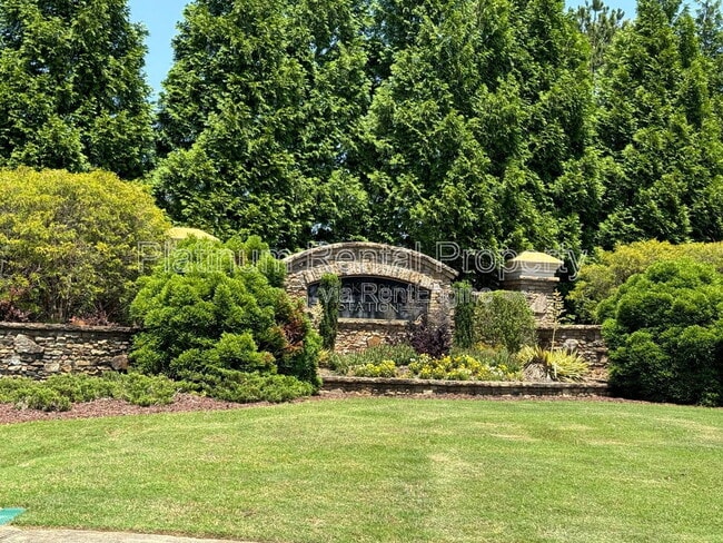 Building Photo - 3135 Millington Pl