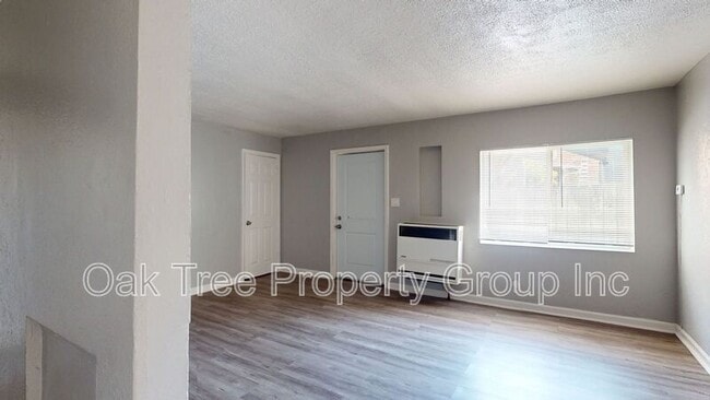 Building Photo - 6621 Bancroft Ave