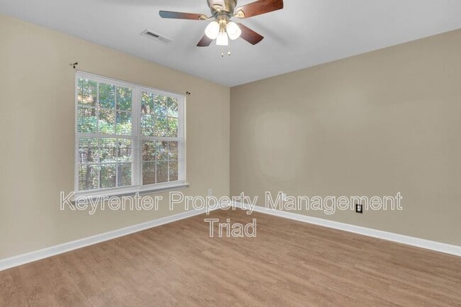 Building Photo - 3111 Alder Way