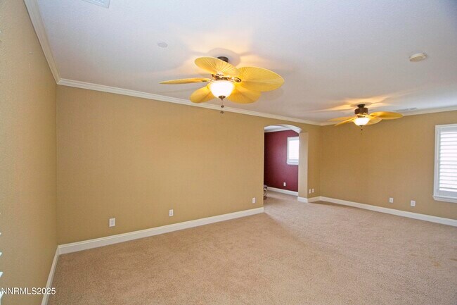 Building Photo - 4920 High Pass Dr