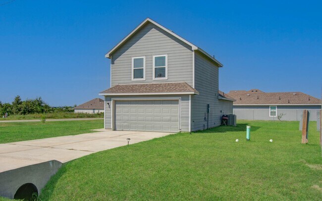 Building Photo - 2002 Rd 5500