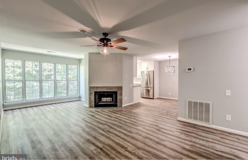 Building Photo - 12020 Golf Ridge Ct