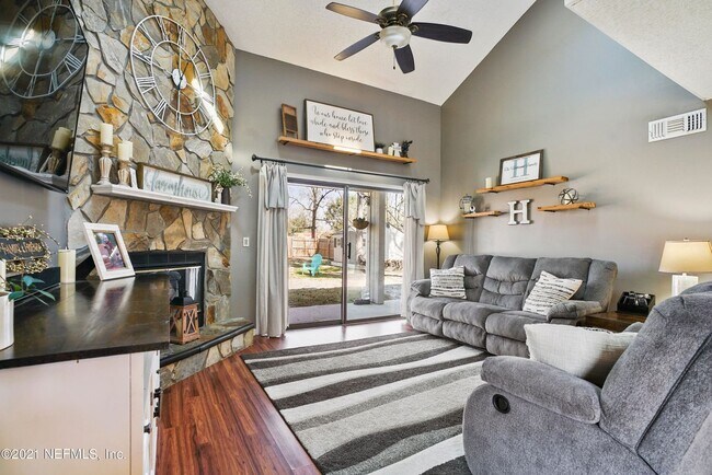 Building Photo - 8434 Allwine Ct