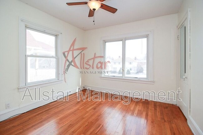 Building Photo - 1622 Northland Ave