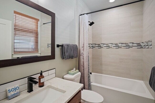 Building Photo - 17110 Crane Dr
