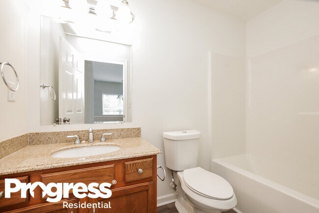 Building Photo - 4048 Catawba Creek Dr